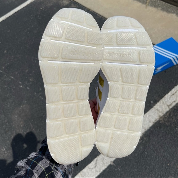 Adidas Runner - Picture 10 of 11